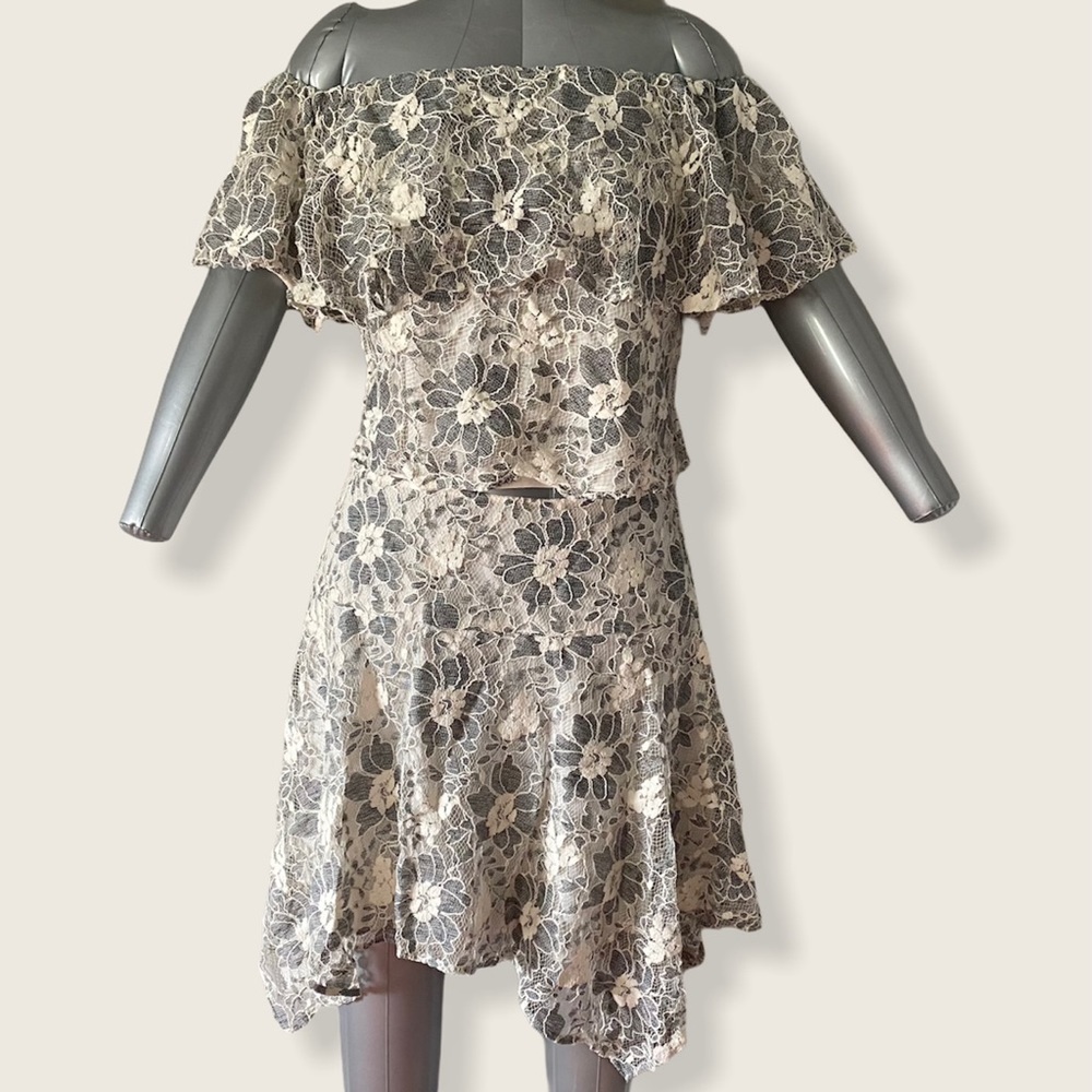 RACHEL ROY Skirt and Top Set Grey and Cream Lace
